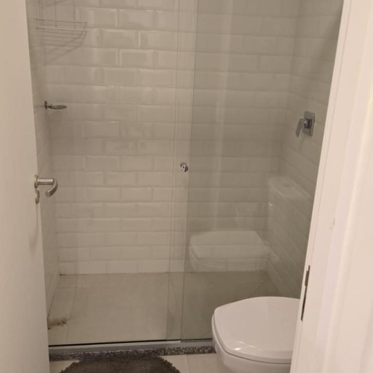 1 bedroom apartment, 3 min from the Airport - One-Bedroom Apartment - 4
