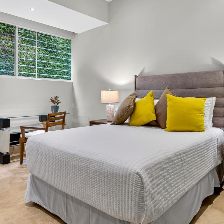 Tranquil Avalon Condo, Garden Access & Bay View - Apartamento de 2 dormitorios - 12