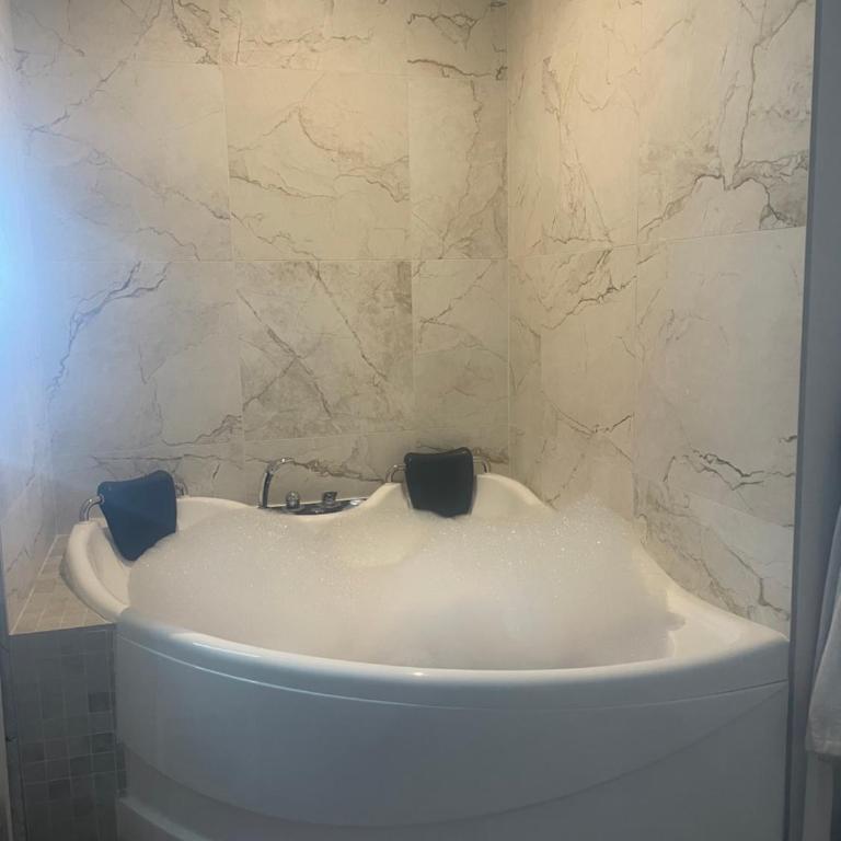 Appartement Jacuzzi proche Cité Gastronomique - Apartamento de 1 dormitorio - 8
