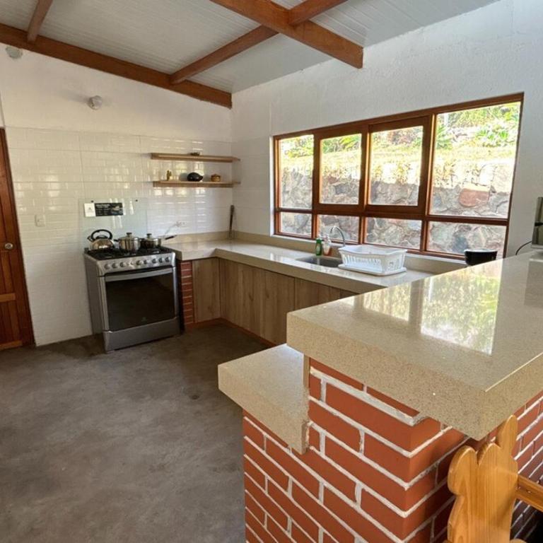 Casa Huerta Vista Bonita - Five-Bedroom House - 4
