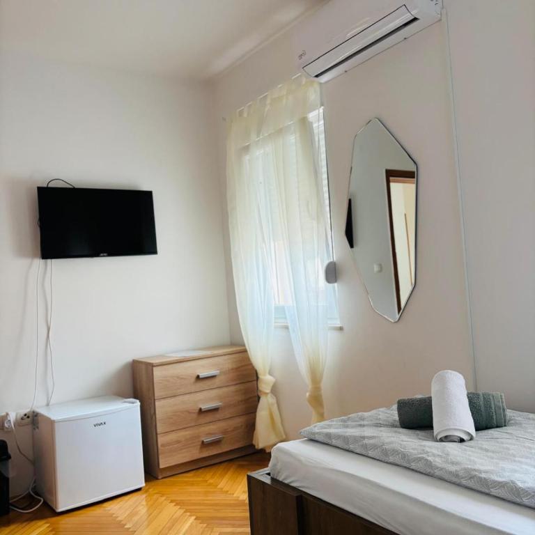 Apartment Oak Nest - One-Bedroom Apartment - 4