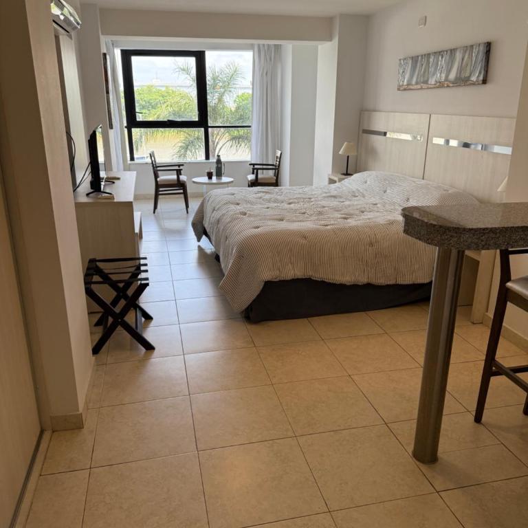 Loft Puerto Amarras - One-Bedroom Apartment - 24
