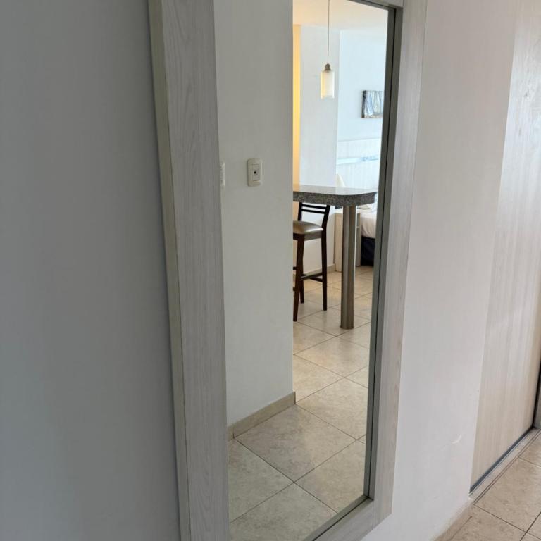 Loft Puerto Amarras - One-Bedroom Apartment - 35