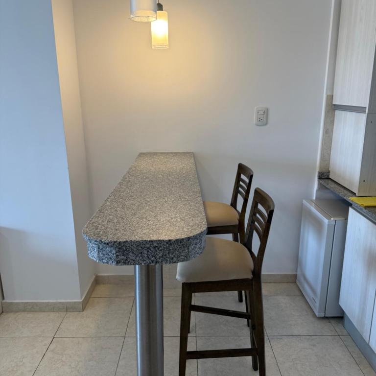 Loft Puerto Amarras - One-Bedroom Apartment - 36
