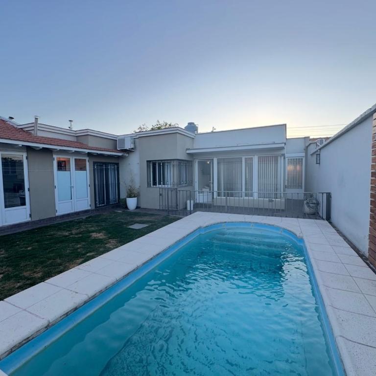 Casa Vistalba entorno de bodegas y viñedos - Casa de 3 dormitorios - 5