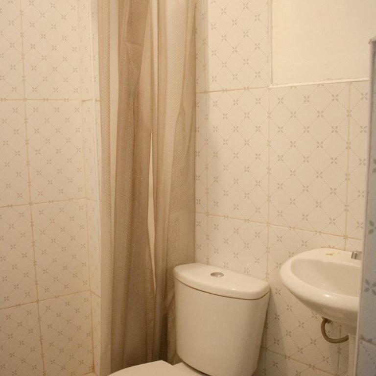 Mini departamento con cochera - Three-Bedroom Apartment - 5