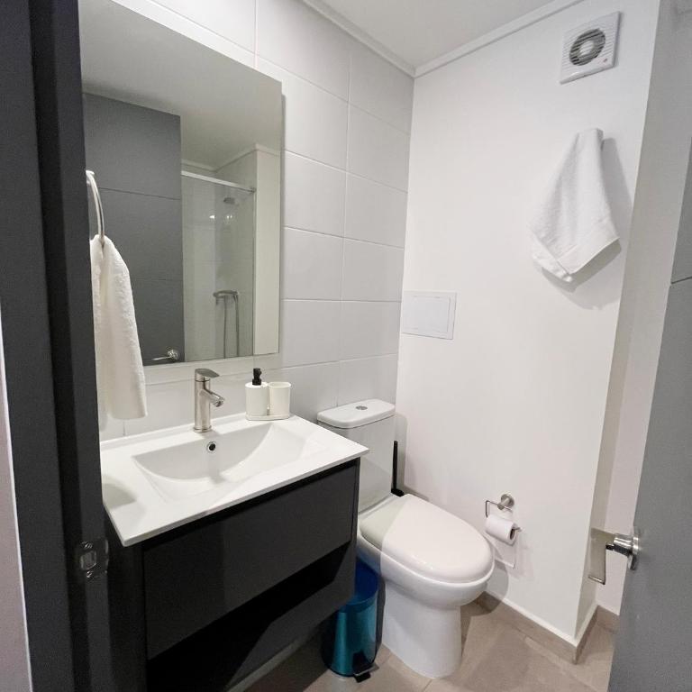 Modern Dept in the center of Stgo - Two-Bedroom Apartment - 19