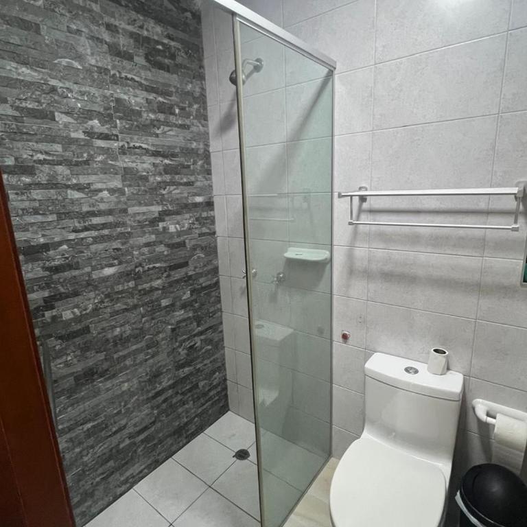 Modern apartment a few steps from the Salinas esplanade - Two-Bedroom Apartment - 8