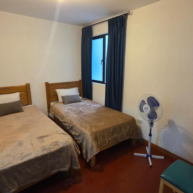 Jorge Chavez Lima Airport Hostel - FREE AIRPORT PICK UP - Twin Room with Private Bathroom - 2