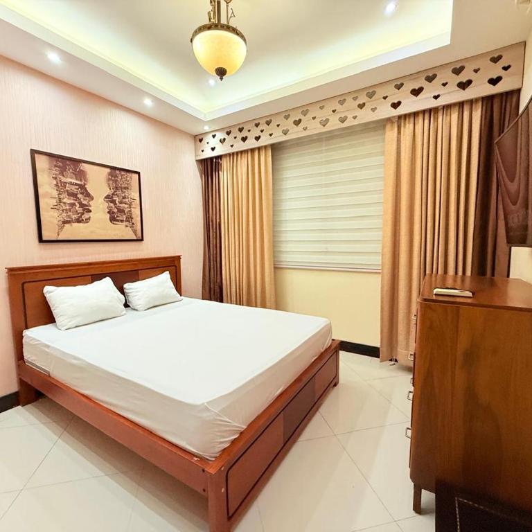 Suite En Alquiler Machala - Habitación Doble con baño privado - 2 camas - 15