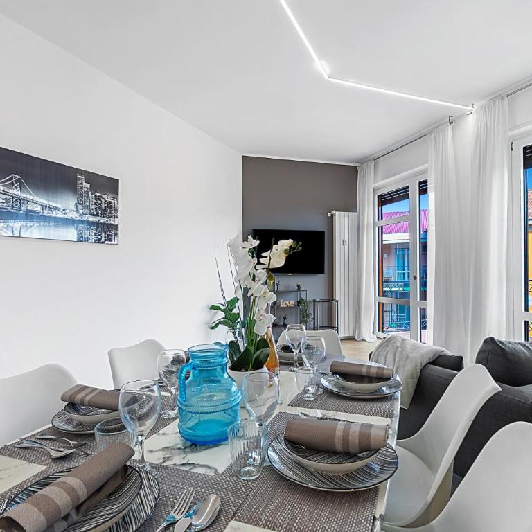 Specchio Di Cielo: Apartment with Terrace and AC Arona Center - Happy Rentals - Appartamento con Terrazza - 3