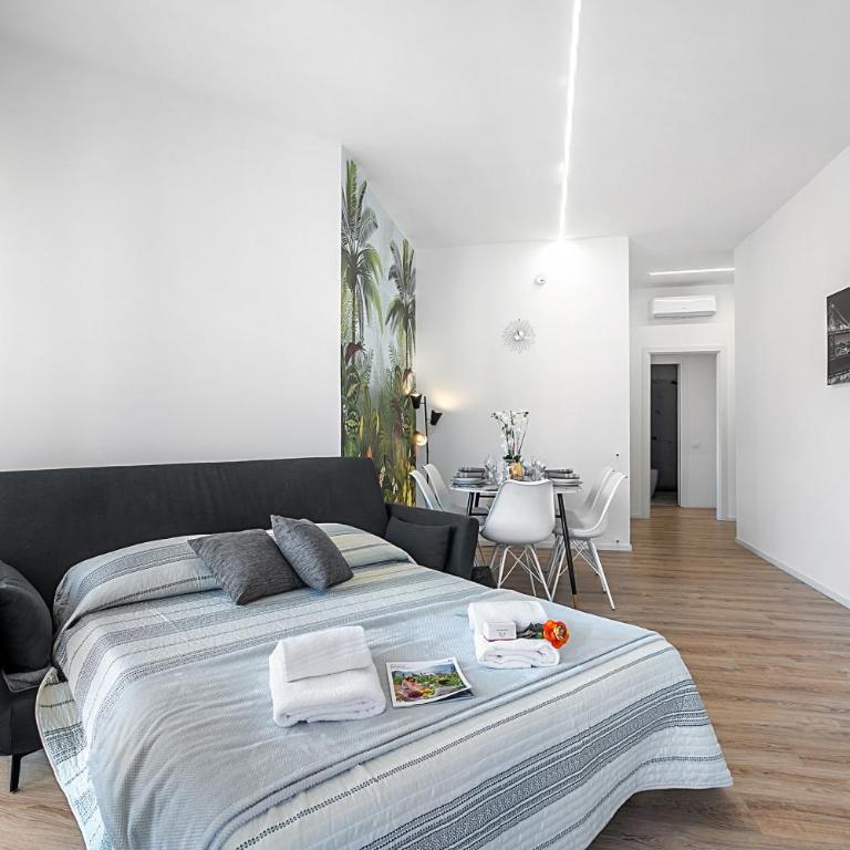 Specchio Di Cielo: Apartment with Terrace and AC Arona Center - Happy Rentals - Appartamento con Terrazza - 15