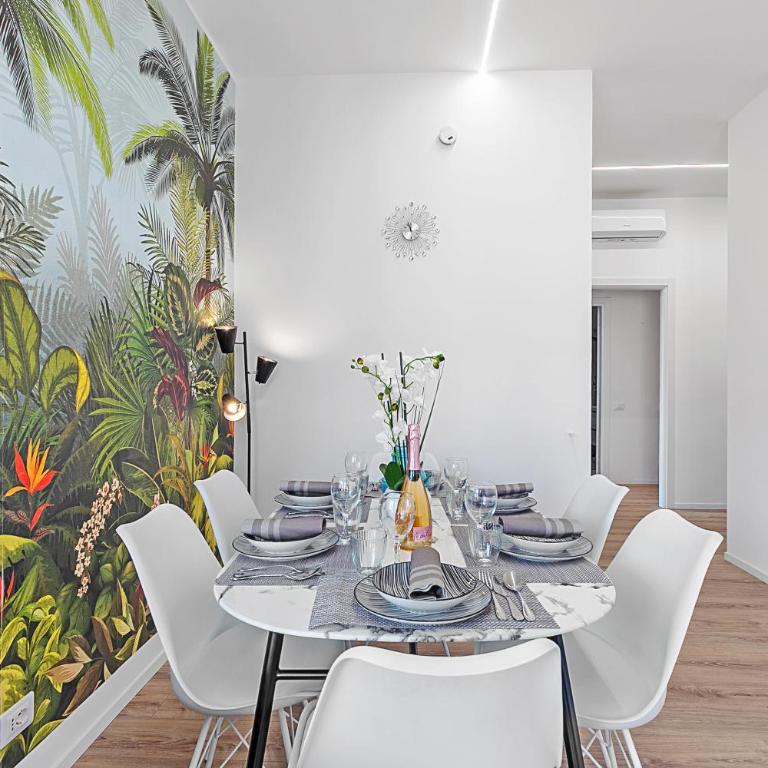 Specchio Di Cielo: Apartment with Terrace and AC Arona Center - Happy Rentals - Appartamento con Terrazza - 18