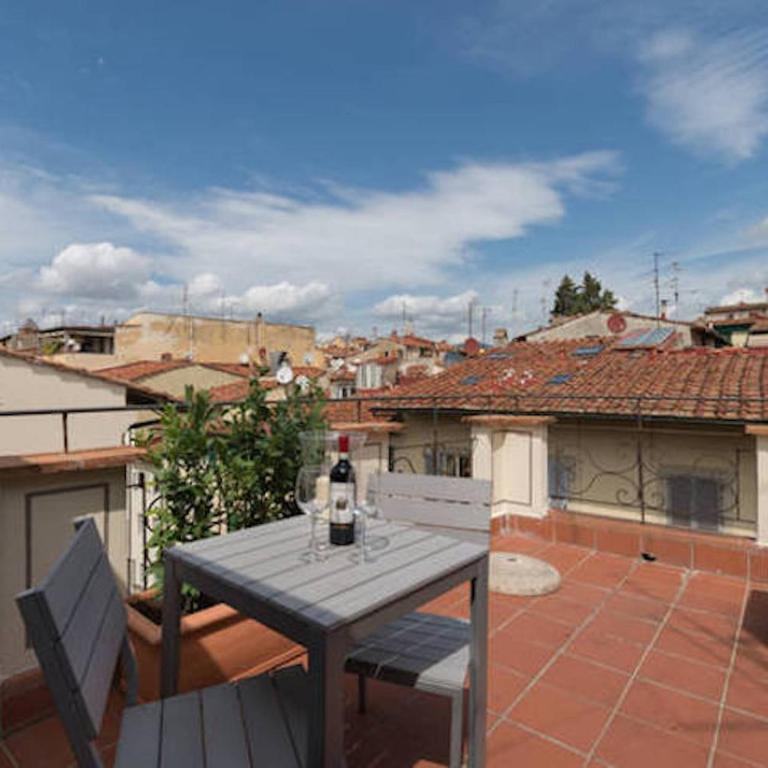 Attic Up On Florence - Appartamento Attico - 10