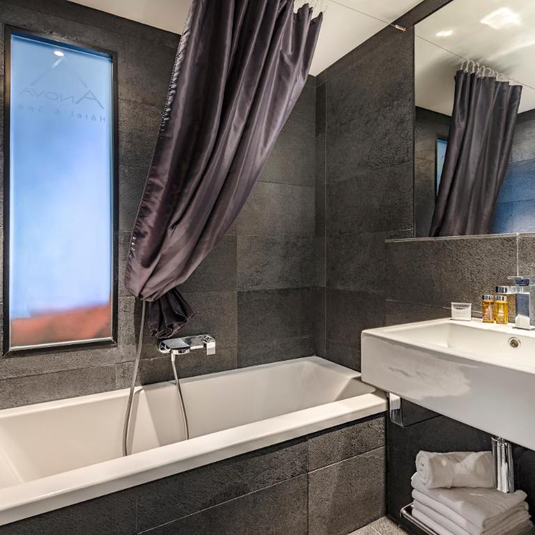 Anova Hotel & Spa - Suite Junior - 9