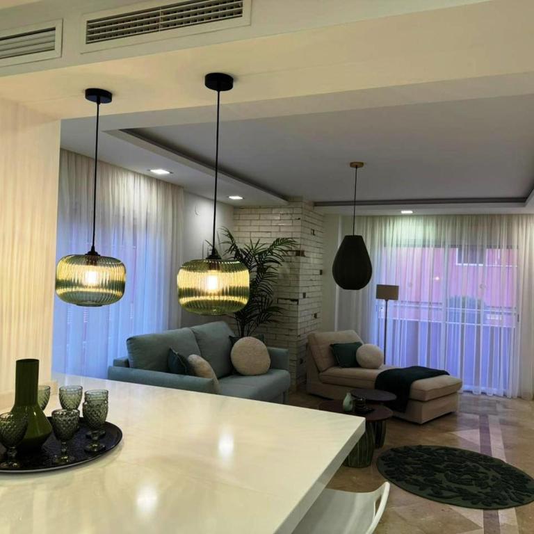 Luxury 100 sq.m. sea view apartment - Apartamento con vistas al mar - 3