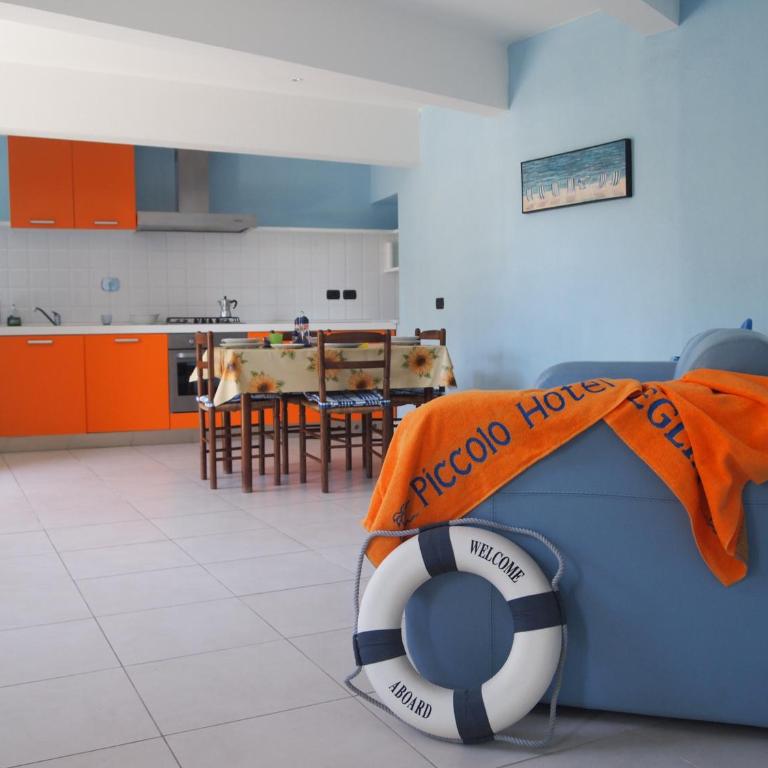 Piccolo Hotel - Appartamento con 2 Camere da Letto - Dependance - 3