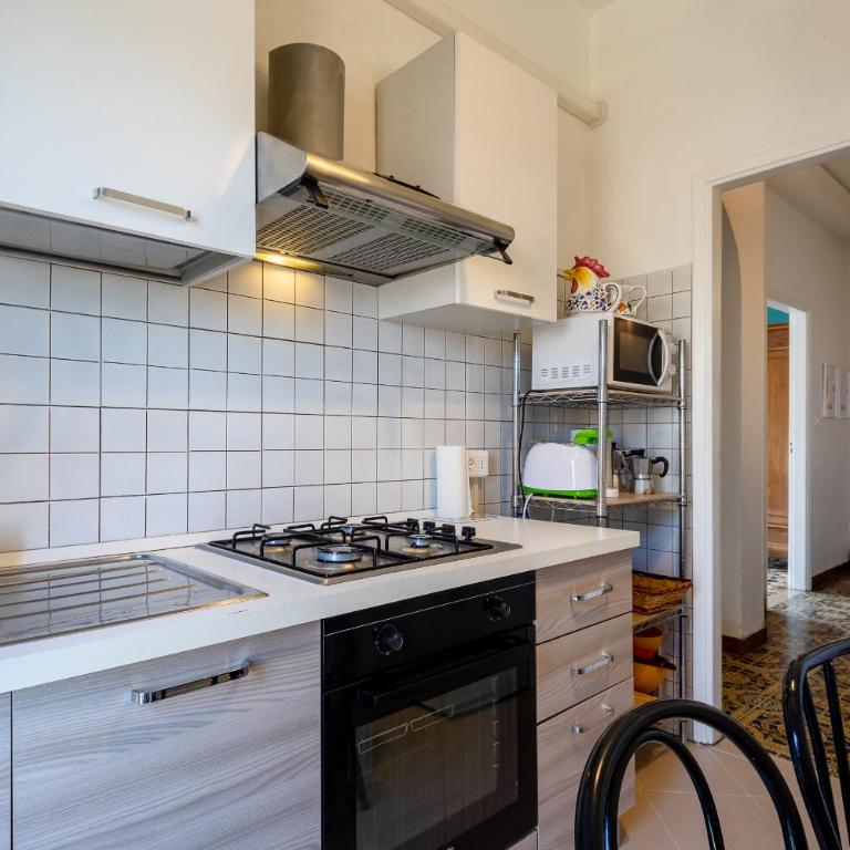 Camuzzoni Apartment for 4-5 people - Two-Bedroom Apartment - 24