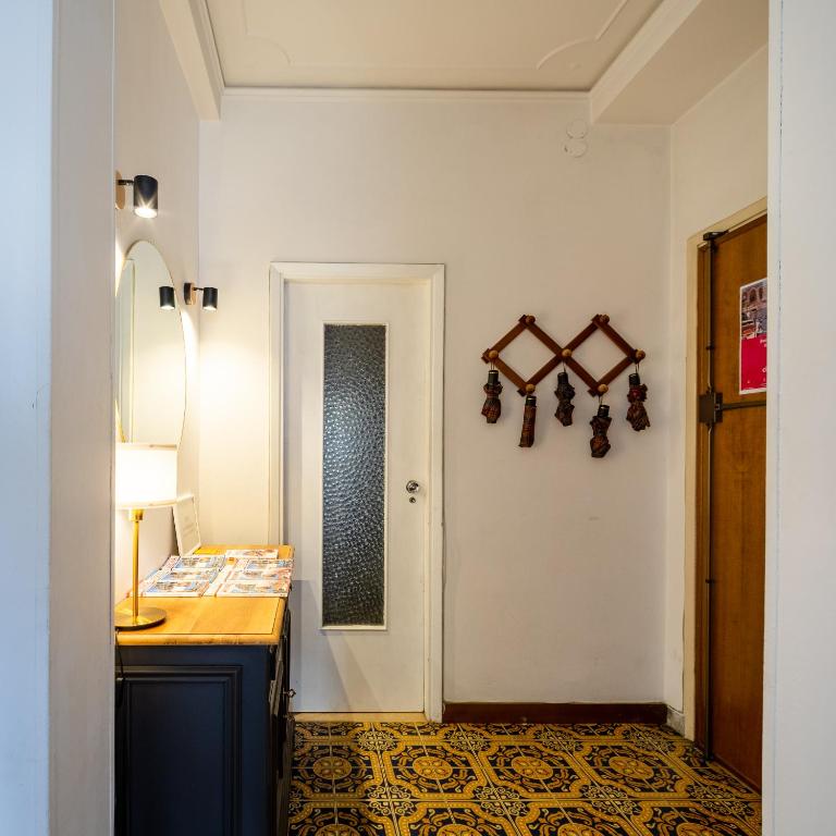 Camuzzoni Apartment for 4-5 people - Two-Bedroom Apartment - 32