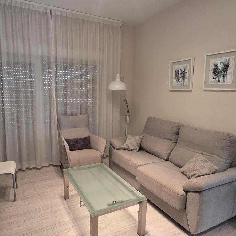Apartamento en Urbanizacion El Retiro III - Apartamento de 1 dormitorio - 4