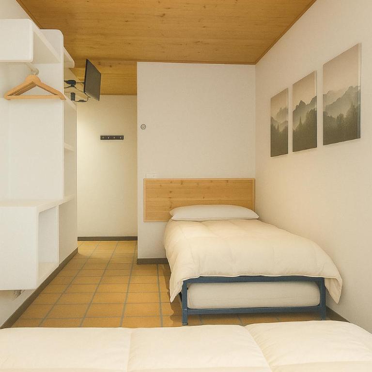 Hostal Yeti - Chambre Familiale Standard - 8