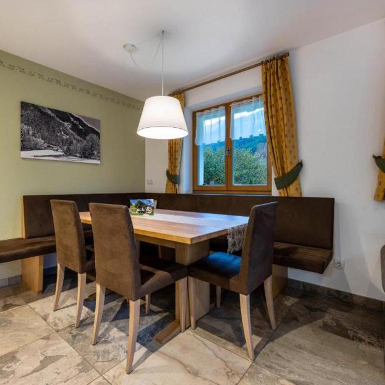 Alpenappart - Appartamento con 3 Camere da Letto e Vista Montagna - 5