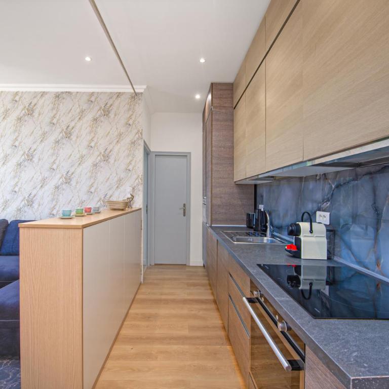 5mn Monaco - Agréable, central et lumineux - ET - Appartement 2 Chambres - 4