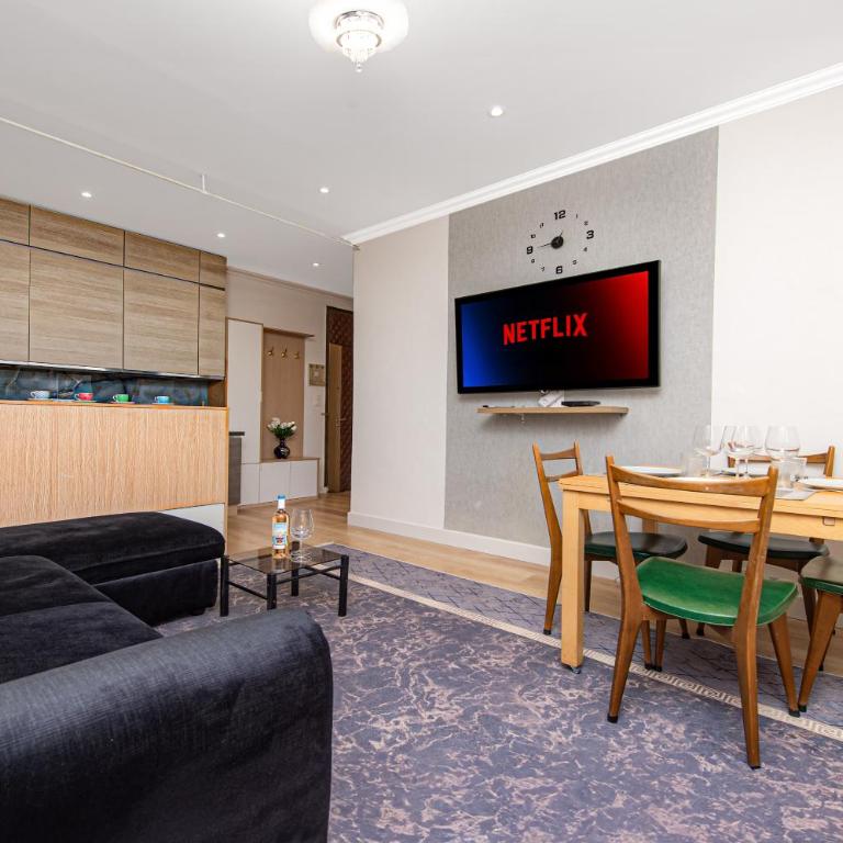 5mn Monaco - Agréable, central et lumineux - ET - Appartement 2 Chambres - 10