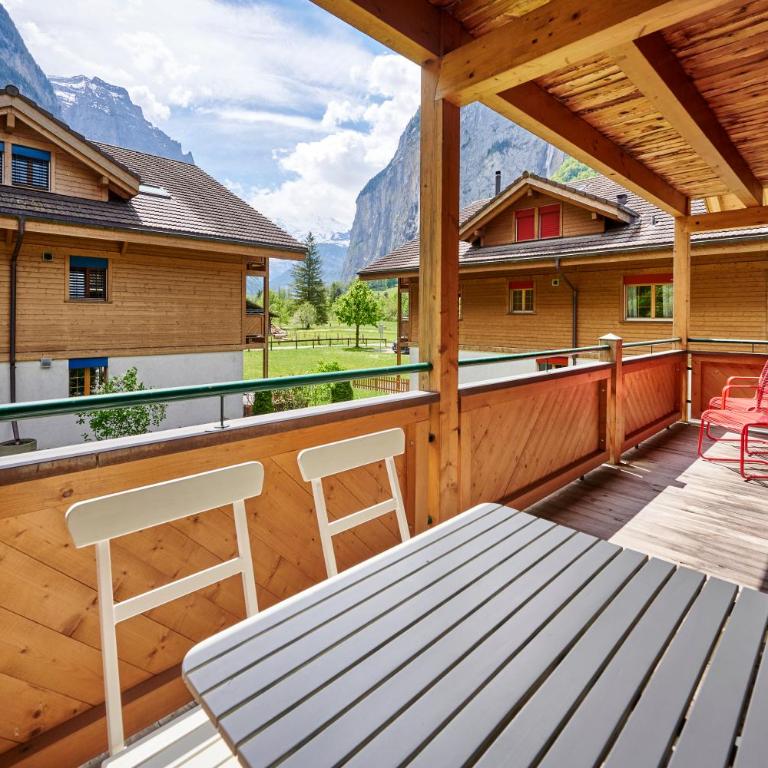 Great Location, Spacious, nice views, modern - Appartement avec Vue sur la Montagne - 4