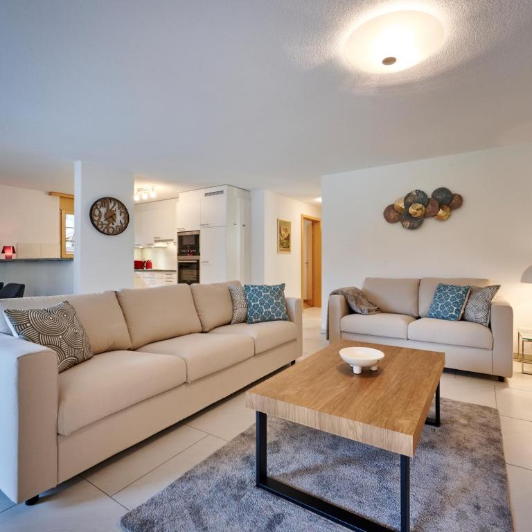 Great Location, Spacious, nice views, modern - Appartement avec Vue sur la Montagne - 3