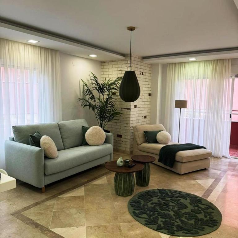 Luxury 100 sq.m. sea view apartment - Apartamento con vistas al mar - 17