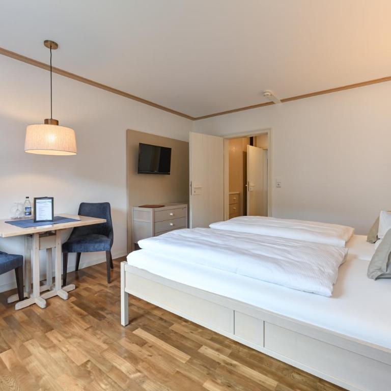 Gästehaus Sankt Ulrich - Doppelzimmer ohne Balkon - 2