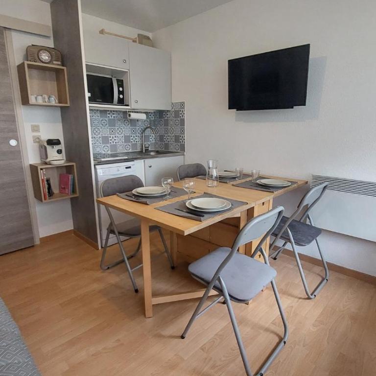 Studio avec Balcon - La Godille - 4 personnes - Estudio con balcón - 7