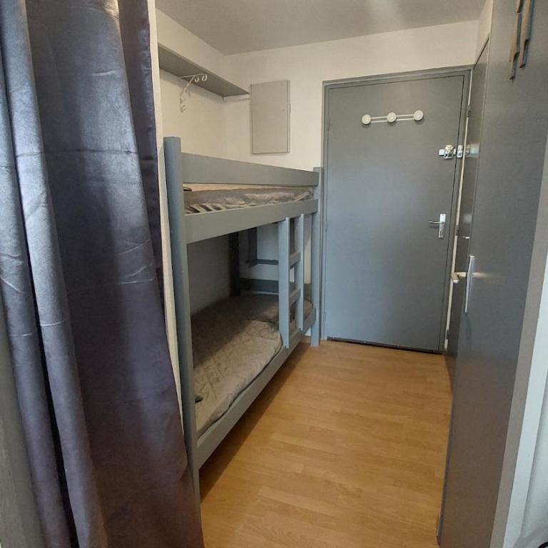 Studio avec Balcon - La Godille - 4 personnes - Estudio con balcón - 9