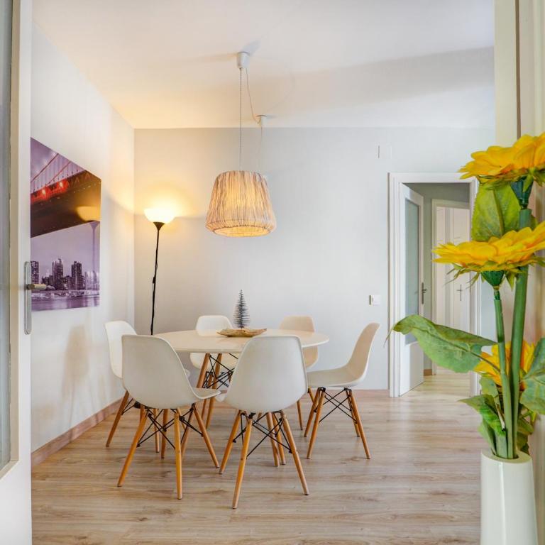 Amazing Terrace in the Center by Hello Homes Sitges - Apartamento de 2 dormitorios - 1
