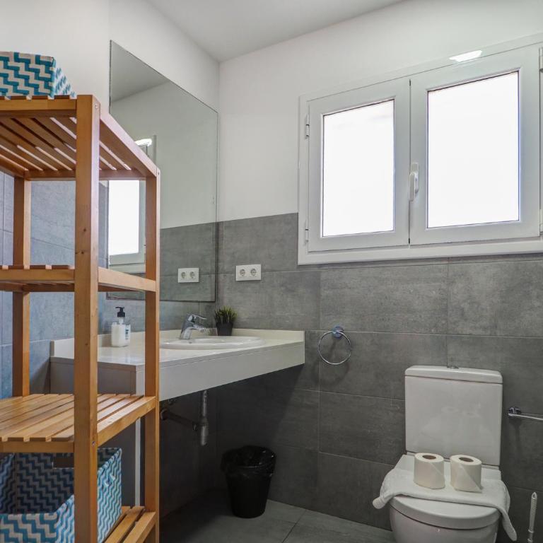 Amazing Terrace in the Center by Hello Homes Sitges - Apartamento de 2 dormitorios - 17