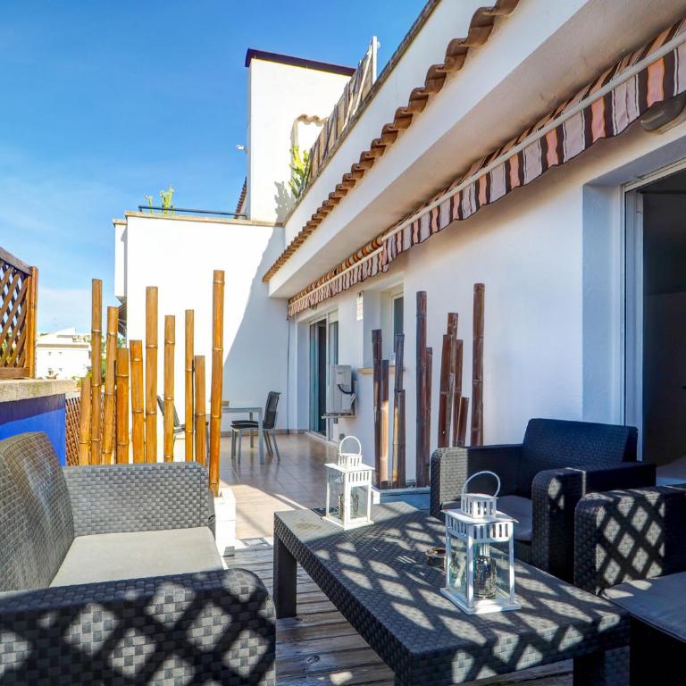 Amazing Terrace in the Center by Hello Homes Sitges - Apartamento de 2 dormitorios - 28