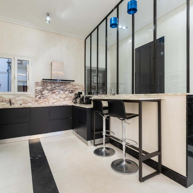 110 m2 golden square, renovated, 20metres croisette, parking private - Apartamento Deluxe de 3 dormitorios - 16