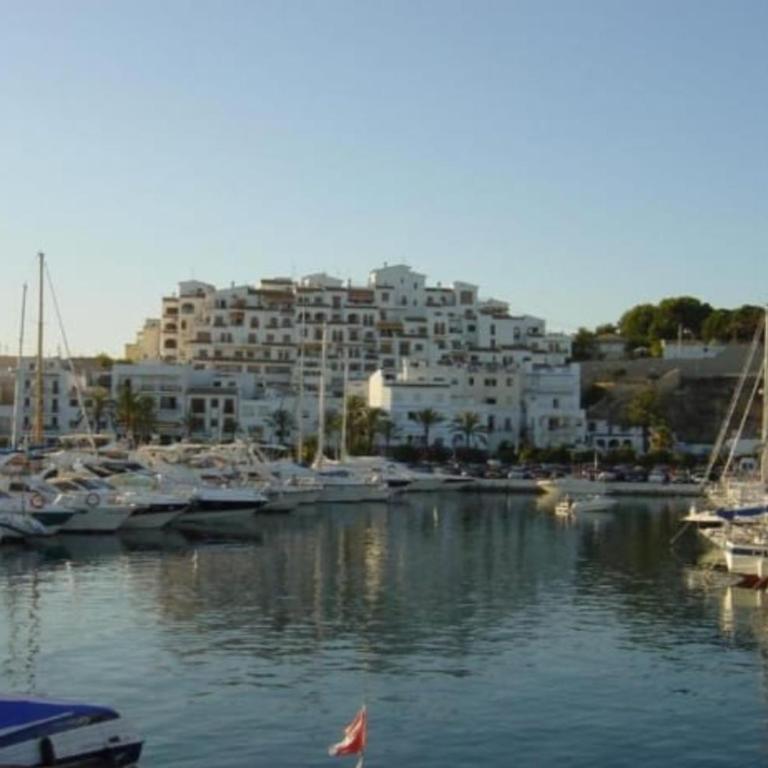 ATICO MORAIRA - Two-Bedroom Apartment - 23