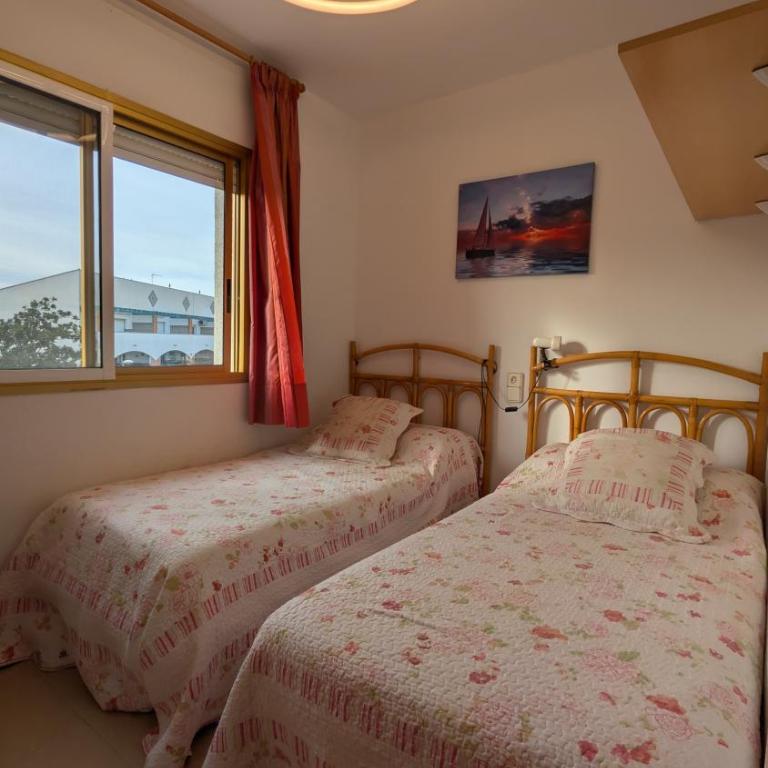 Cambrils primera linea de playa Urbanizacion La Dorada - Apartamento de 2 dormitorios - 9
