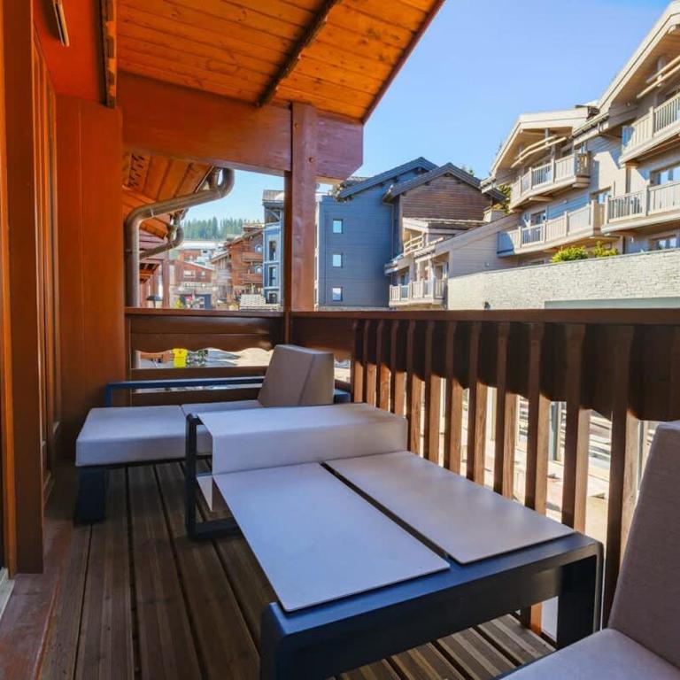 Luxury suite 70m2 balcon courchevel1850 parking - Appartamento Deluxe con 2 Camere da Letto e Balcone - 12