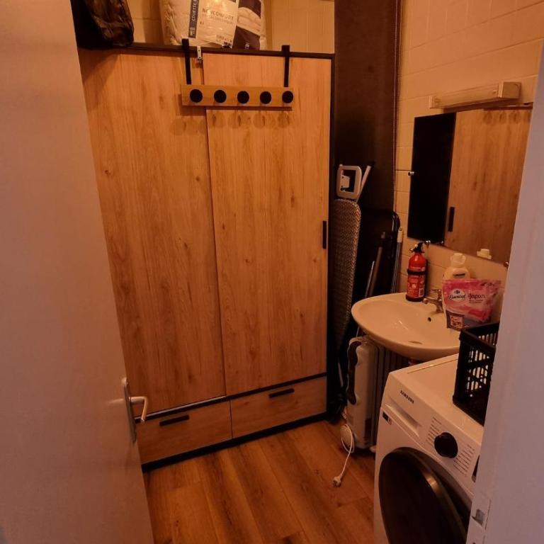 Appart 1er Etage - 90 m plein centre-ville ! - Appartement 3 Chambres - 14