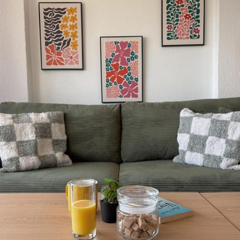 Cozy renovated flat with city view - Appartement - 17