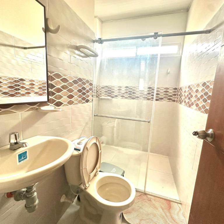 Apartamento amoblado - Three-Bedroom Apartment - 13