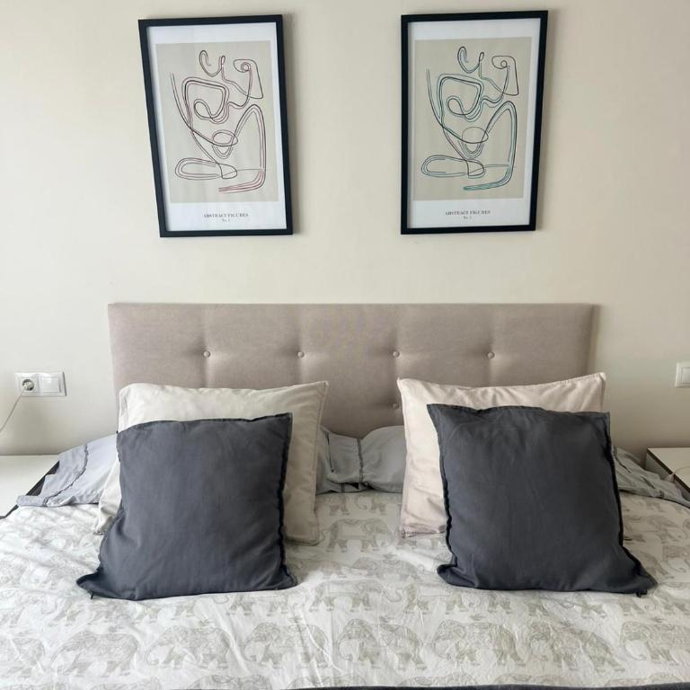 Family Home AVE Joaquín Sorolla & Centro - Two-Bedroom Apartment - 9