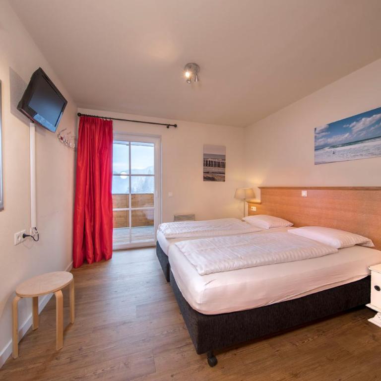 Holidayhome with Sauna Genieten in Saalbach Top E2 - Three-Bedroom Apartment - 17