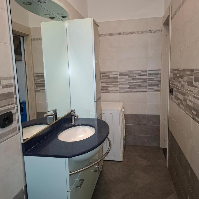 ada negri house - entire apartment - Appartamento con 2 Camere da Letto - 20