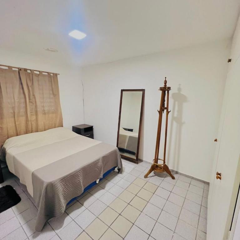 Casa con pileta y quincho - Two-Bedroom House - 5