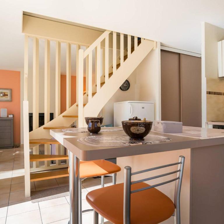 Maison Carnac 4 pièces, 6 pers., Wifi, parking, près plages - FR-1-477-32 - Villa - 6