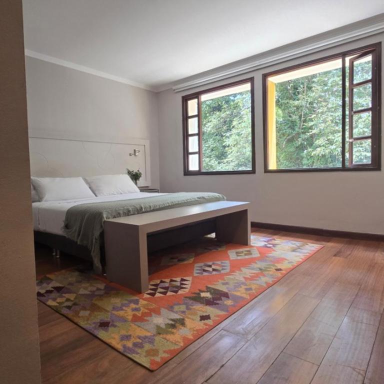 Modern Comfort in the Heart of Zona G 202 - Apartamento - 3